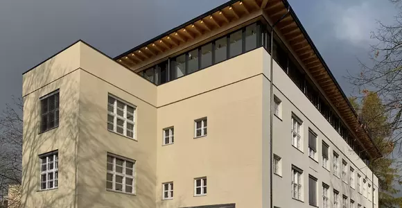 Gelbe Fabrik